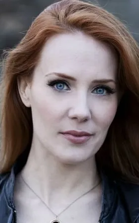 Simone Simons