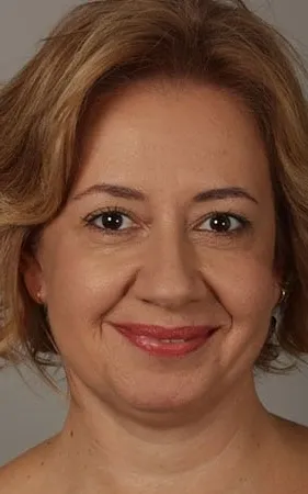 Özlem Çakar