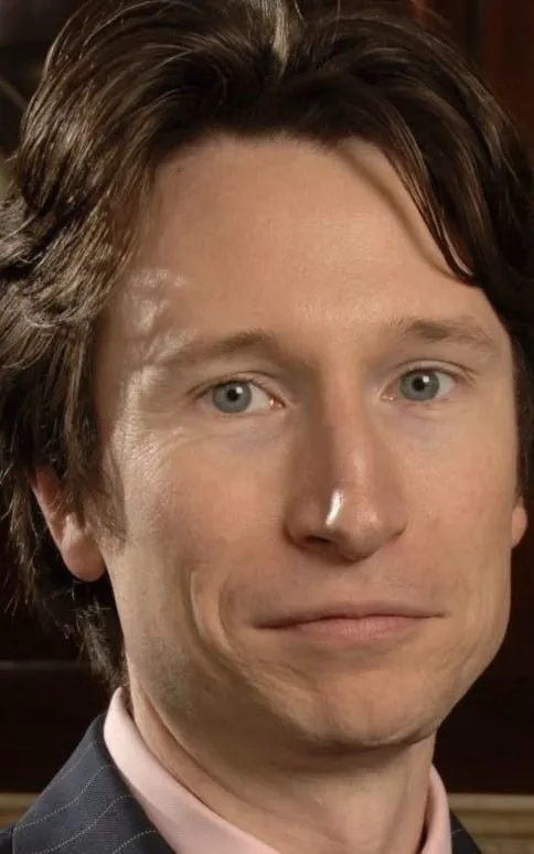 Jonathan Aris