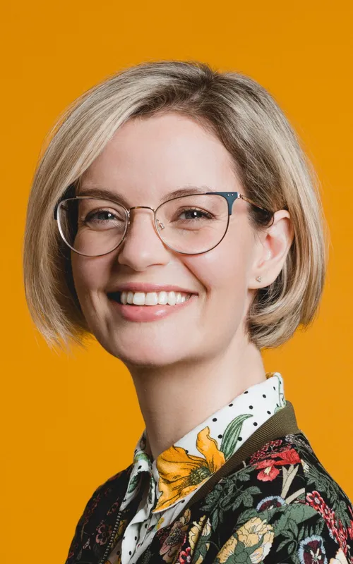 Siobhan Thompson