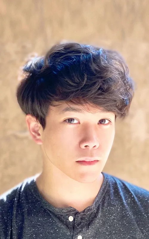 Aleks Le