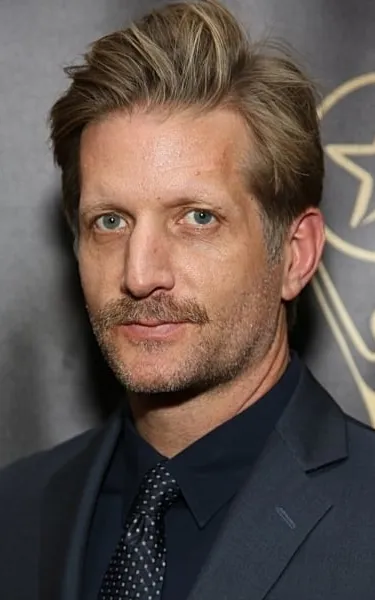 Paul Sparks