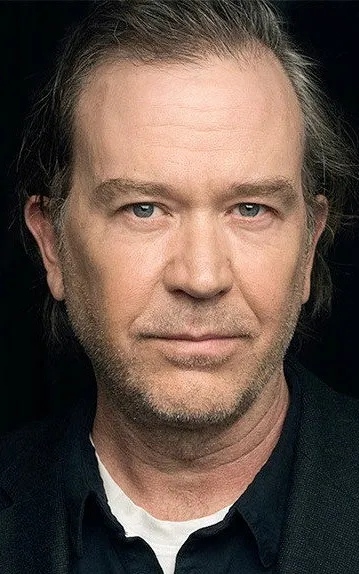 Timothy Hutton