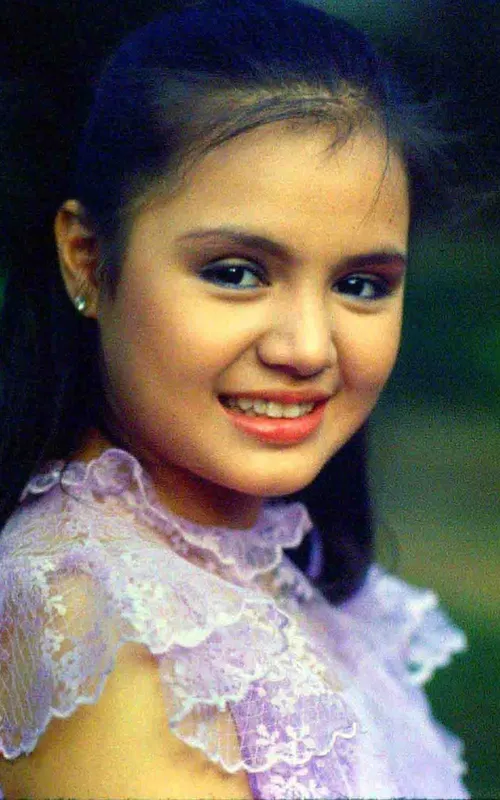 Julie Vega