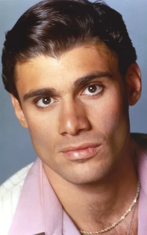 Steven Bauer