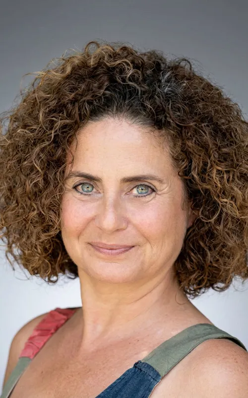 Esra Akkaya