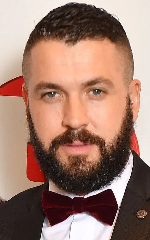 Shayne Ward