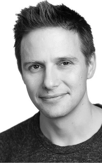 Tom Dunmore