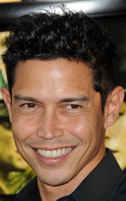 Anthony Ruivivar