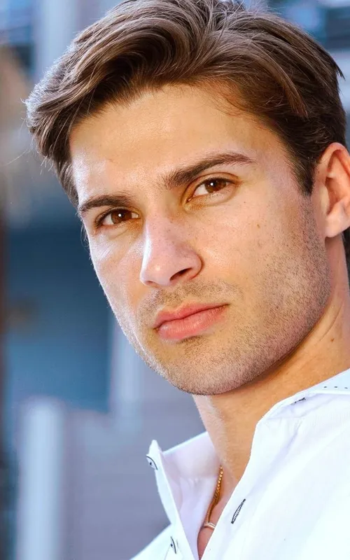 Elijah Van Zanten