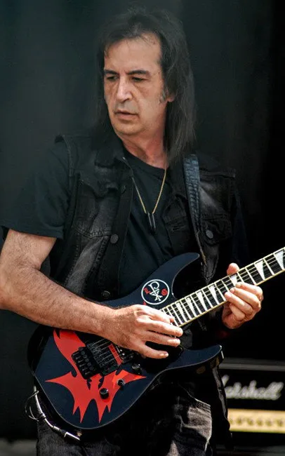 William J Tsamis