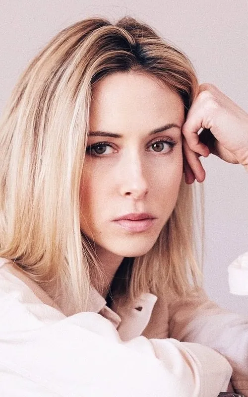 Gillian Zinser