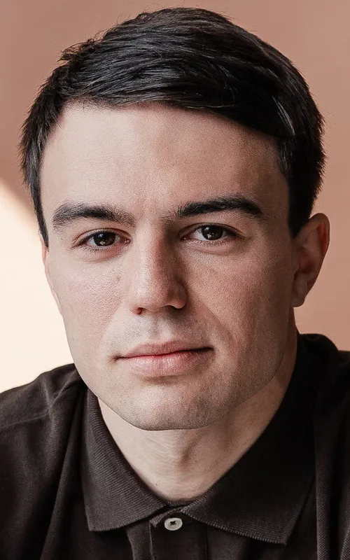 Luis Moll