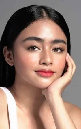 Vivoree Esclito