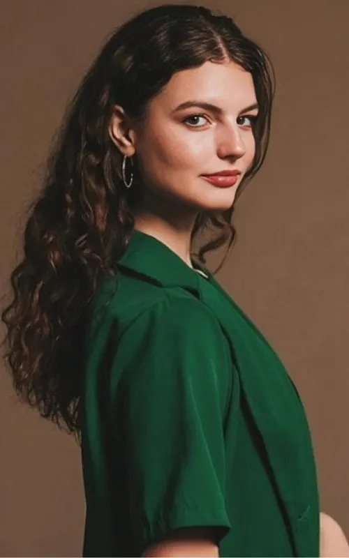 Kristine Kay Larsen