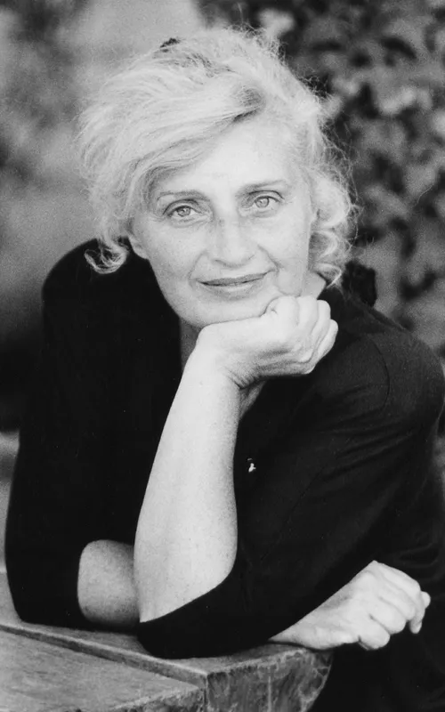 Lola Lizaran