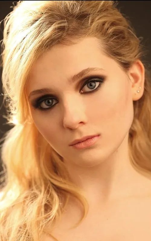 Abigail Breslin