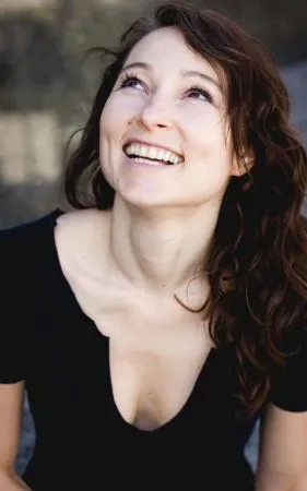 Janina Elkin
