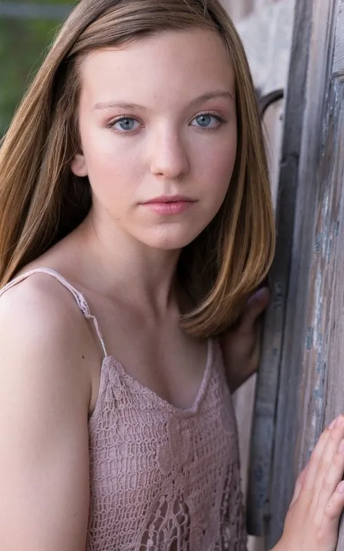 Aislinn DeButch