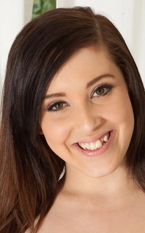 Noelle Easton
