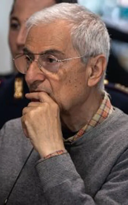 Cesare Bastelli