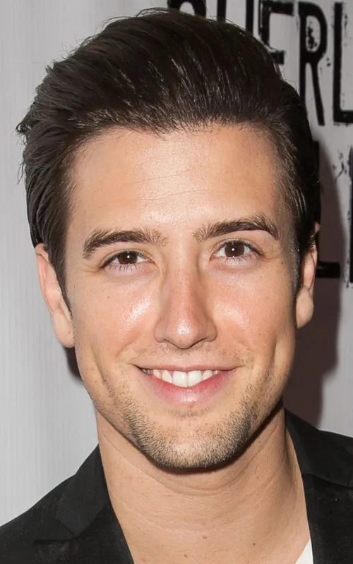 Logan Henderson