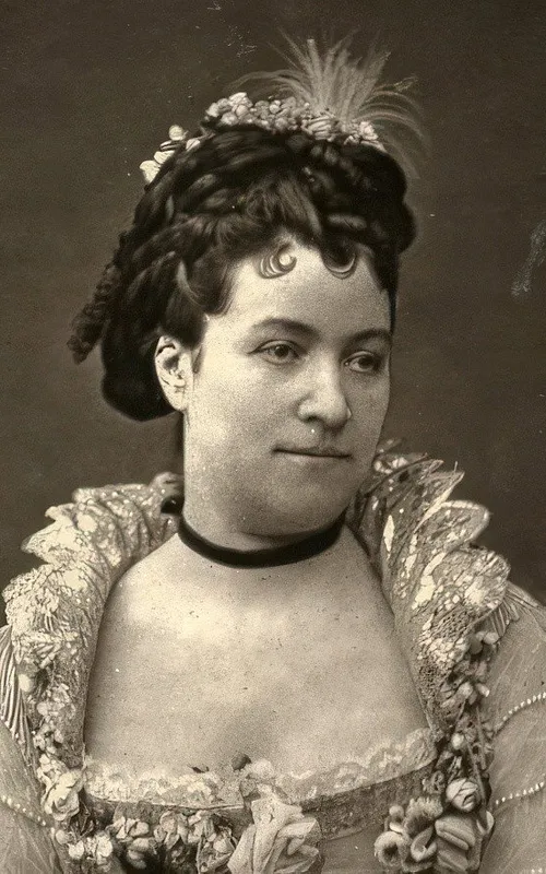 Louise Marquet