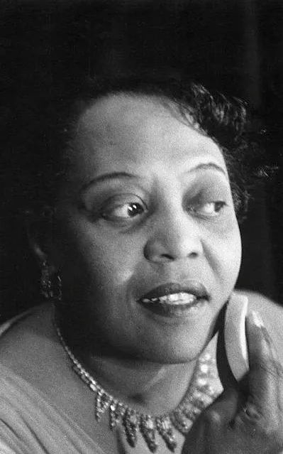 Mae Barnes
