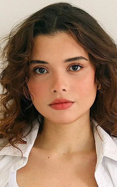 Julia Lemos