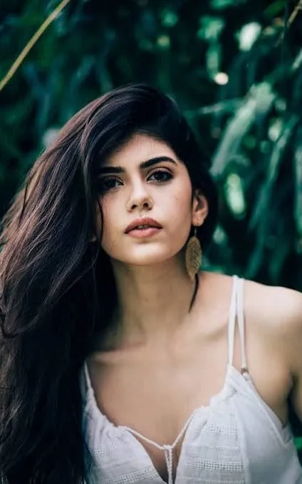 Sanjana Sanghi