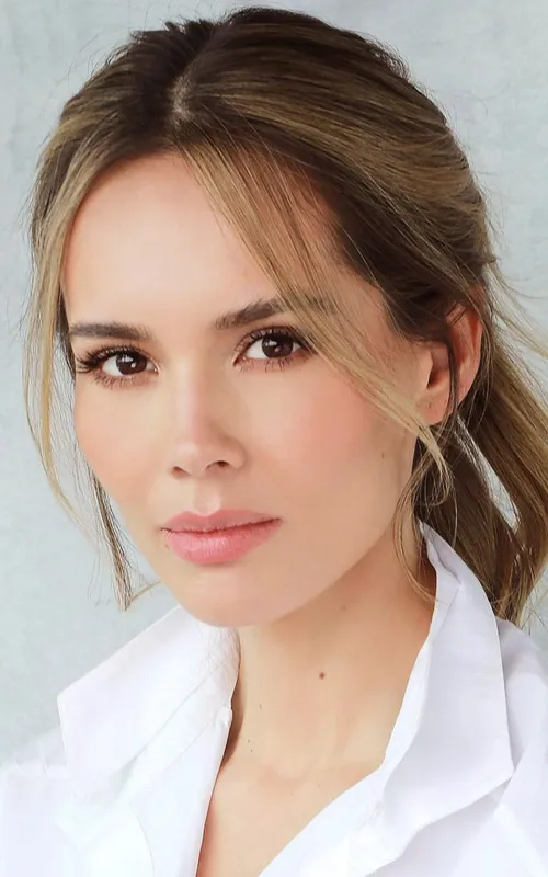 Alejandra Ávila