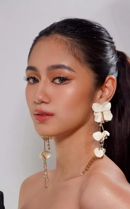 Kaori Oinuma