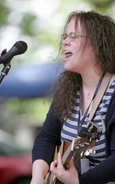 Katie Kelly