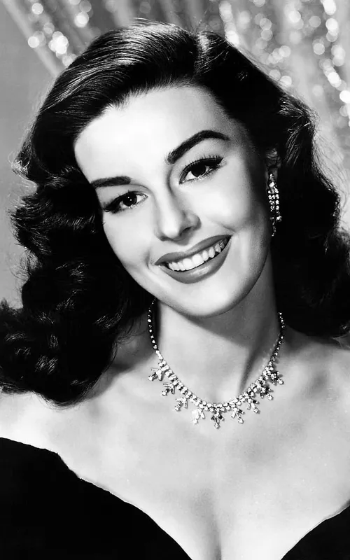 Elaine Stewart