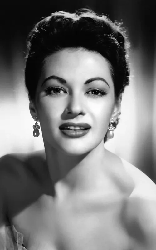 Yvonne De Carlo