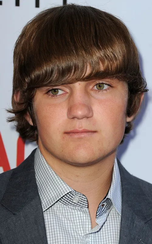 Hunter McCracken