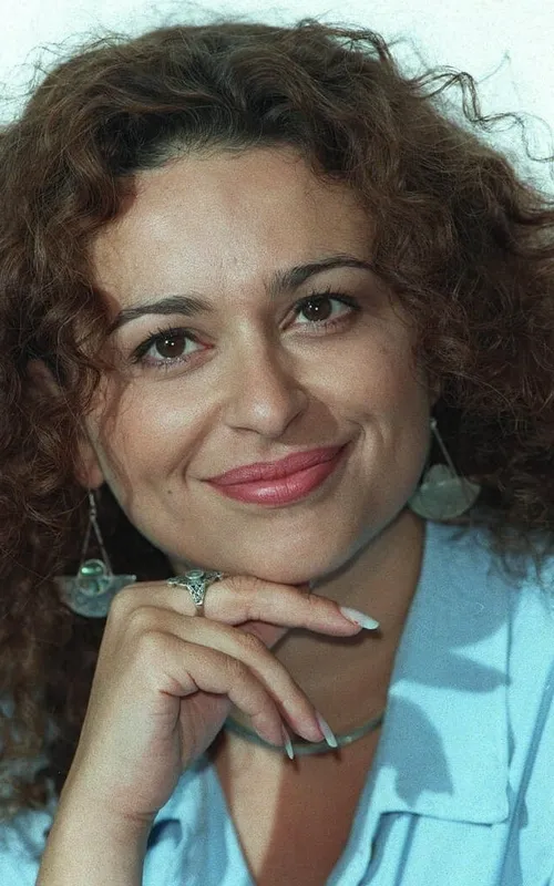 Nadia Sawalha