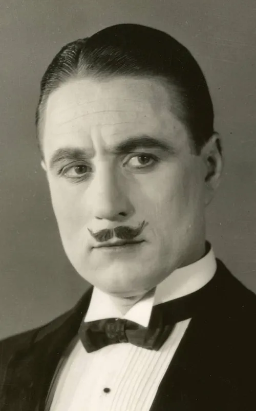 Syd Chaplin