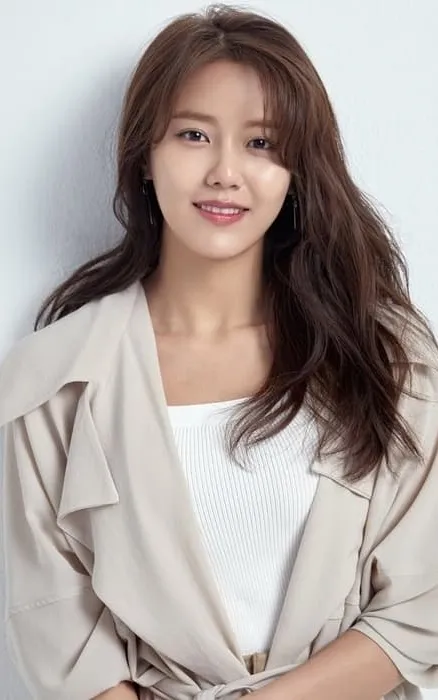 Shin Hye-jeong