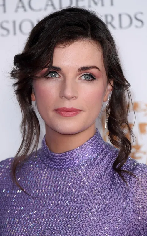 Aisling Bea