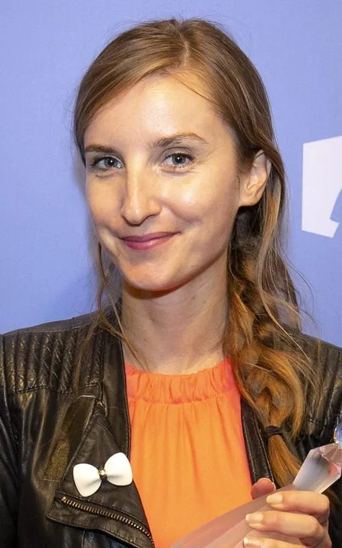 Urša Menart