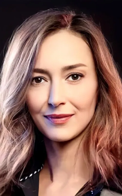 Özlem Çınar