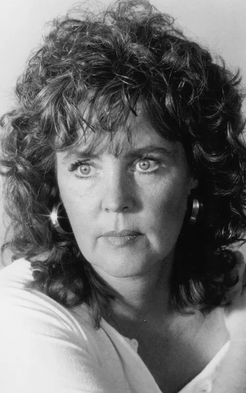 Pauline Collins