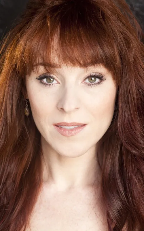 Ruth Connell