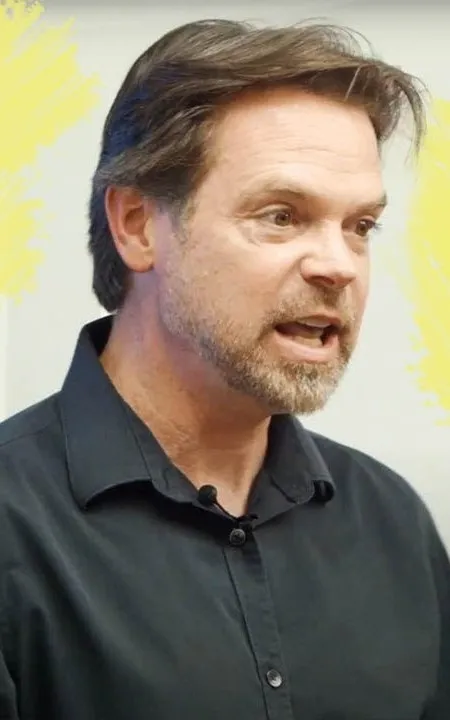 Colin Brady