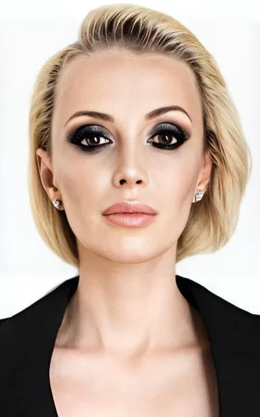 Alena Akimova