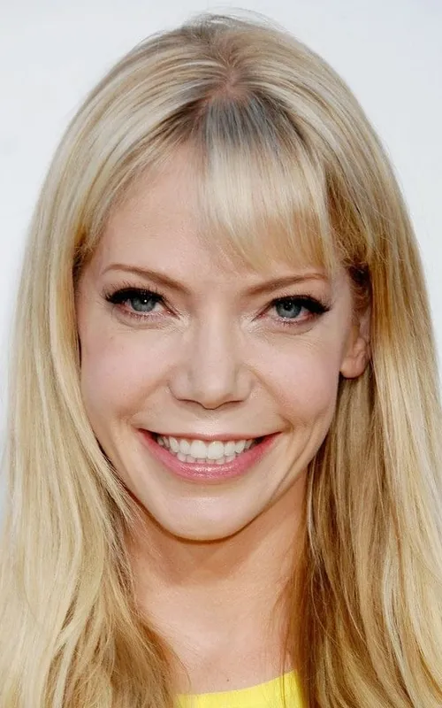 Riki Lindhome