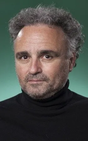 Roumen Gavanozov