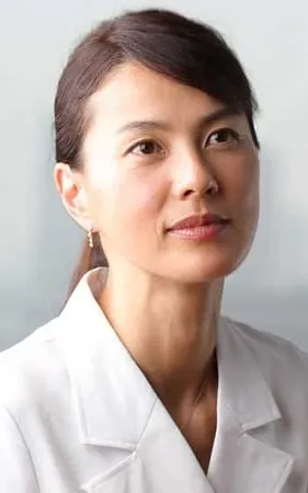 Makiko Esumi