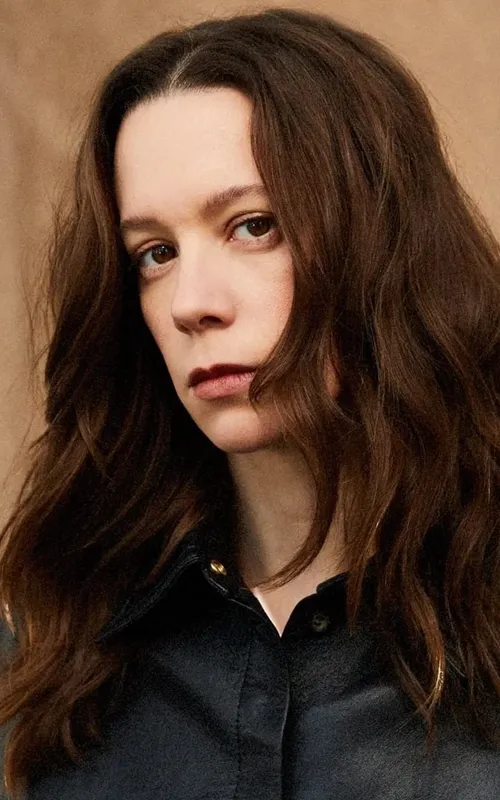 Chloe Pirrie